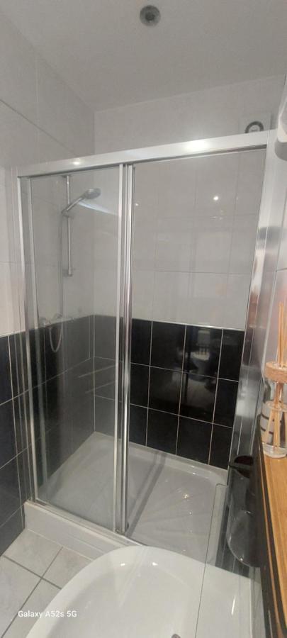 Londonderrys Bar And Accommodation Seaham Εξωτερικό φωτογραφία